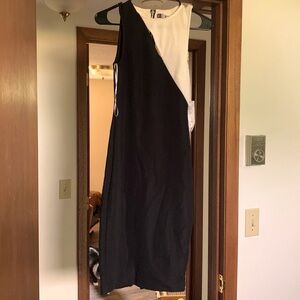 Gorgeous black and white event dress